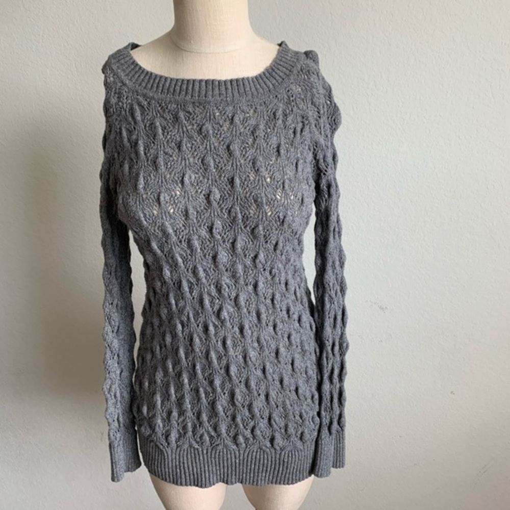 Boutique Forever 21 Sweater